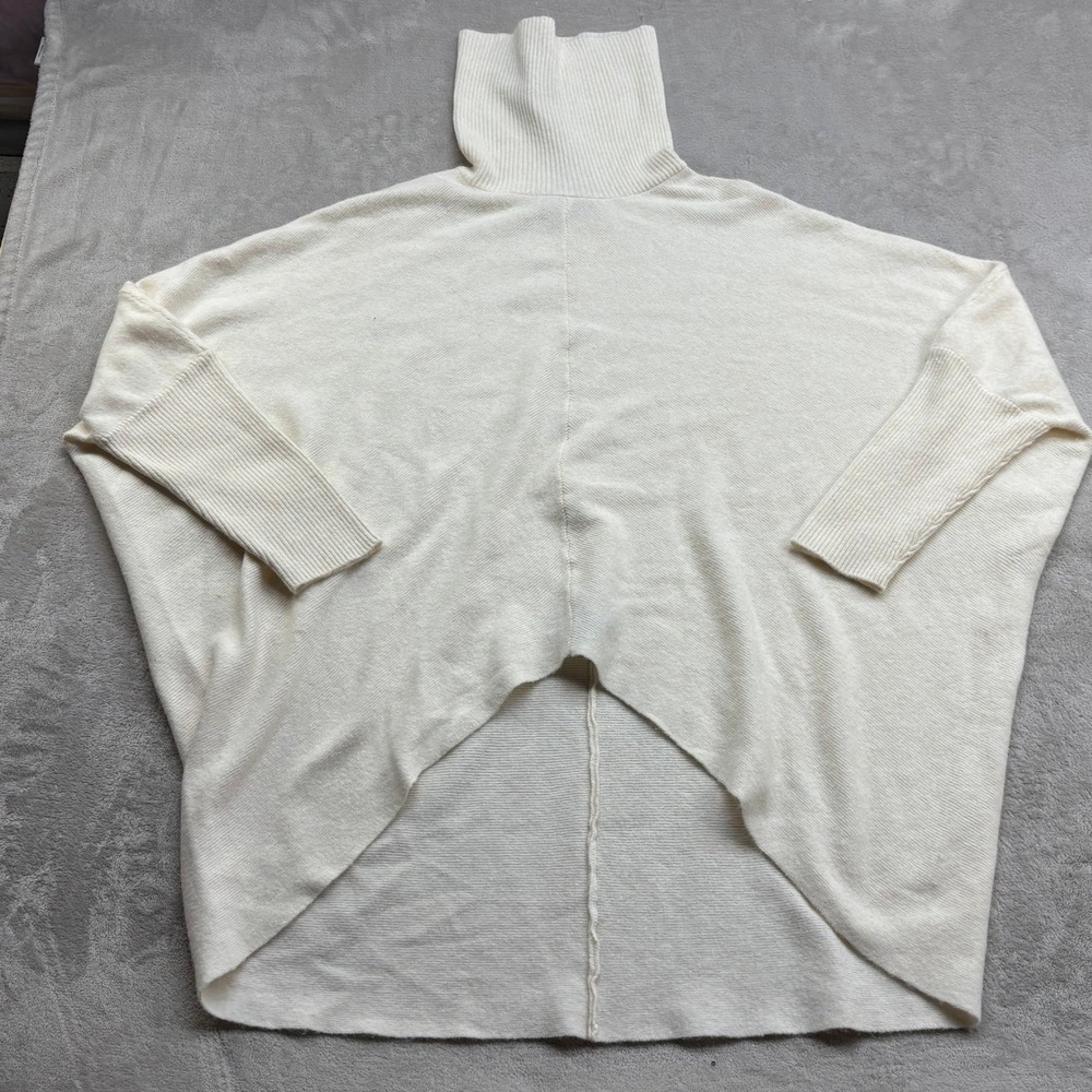 Charlie Paige Turtleneck Sweater Women L Cream Oversized Batwing High-Low Chic